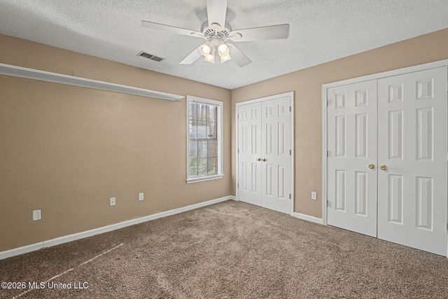 9035 Cedar Creek Drive, Olive Branch, MS 38654