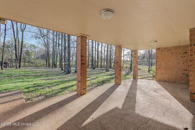 9035 Cedar Creek Drive, Olive Branch, MS 38654