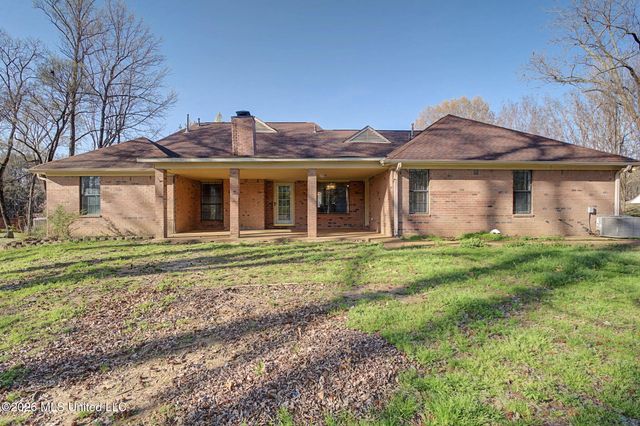9035 Cedar Creek Drive, Olive Branch, MS 38654