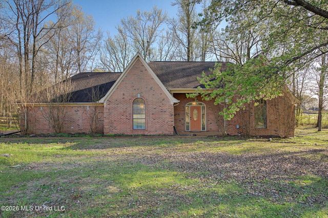 9035 Cedar Creek Drive, Olive Branch, MS 38654