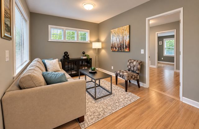 1699 Eustis Street, Lauderdale, MN 55113