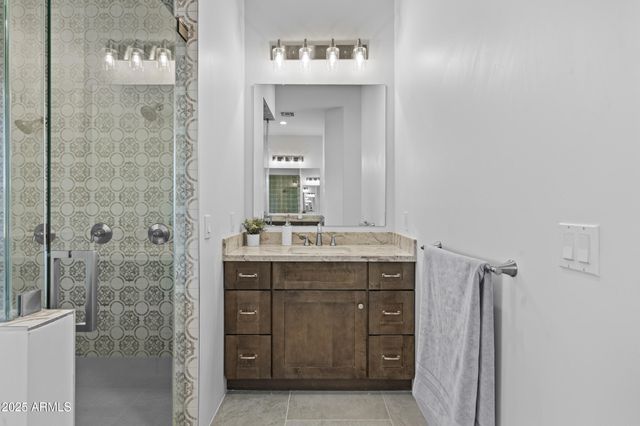 2617 W DESERT HILLS Drive, Phoenix, AZ 85086