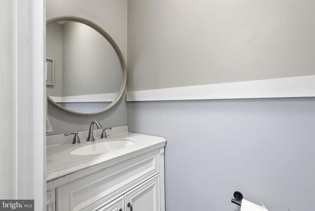 4687 WOODFIELD CIR, Doylestown, PA 18902