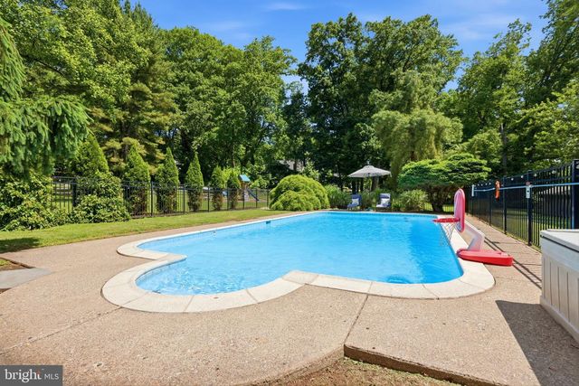 4687 WOODFIELD CIR, Doylestown, PA 18902