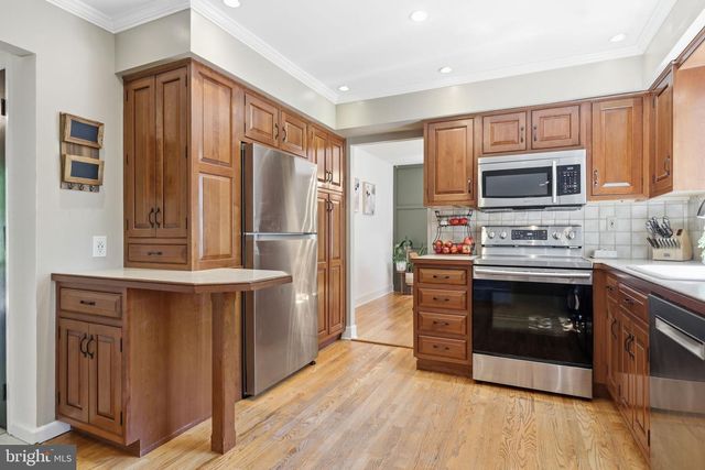 4687 WOODFIELD CIR, Doylestown, PA 18902