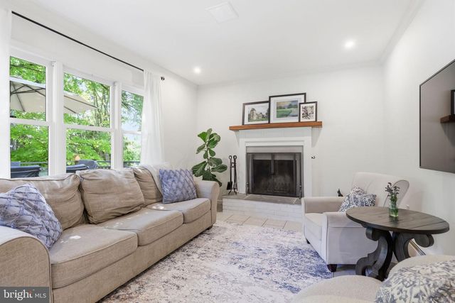4687 WOODFIELD CIR, Doylestown, PA 18902