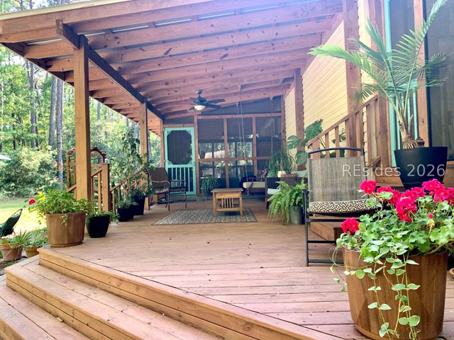 59 Hinson White Dr, Daufuskie Island, SC 29915