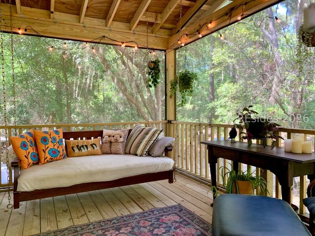 59 Hinson White Dr, Daufuskie Island, SC 29915