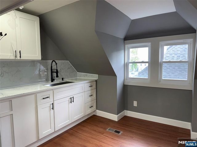 178 Berry Street, Hackensack, NJ 07601