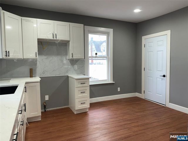178 Berry Street, Hackensack, NJ 07601