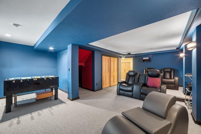 N93W25145 Bittersweet DRIVE, Sussex, WI 53089