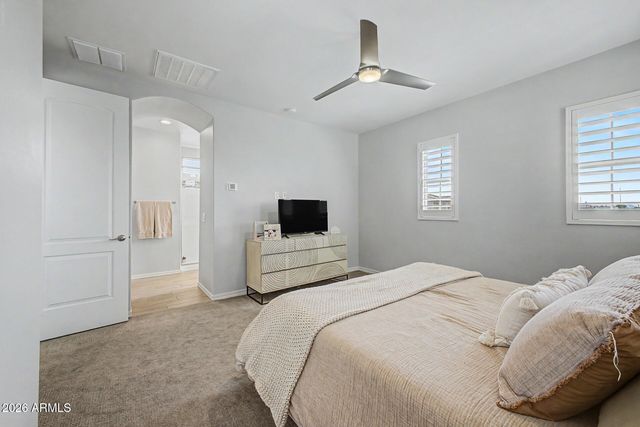 2583 S ENTWISTLE Street, Gilbert, AZ 85295