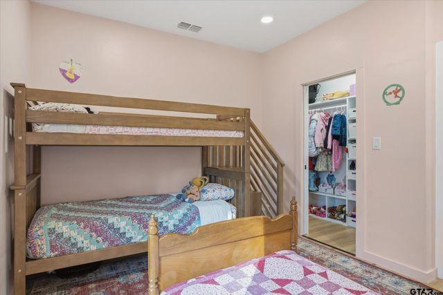 15683 County Rd 472, Tyler, TX 75706