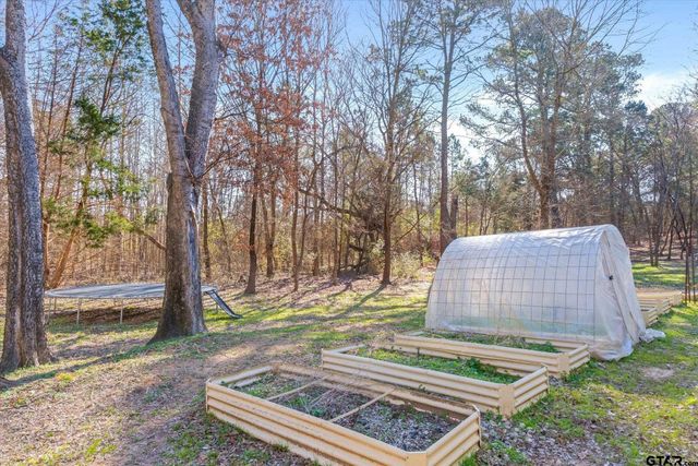 15683 County Rd 472, Tyler, TX 75706