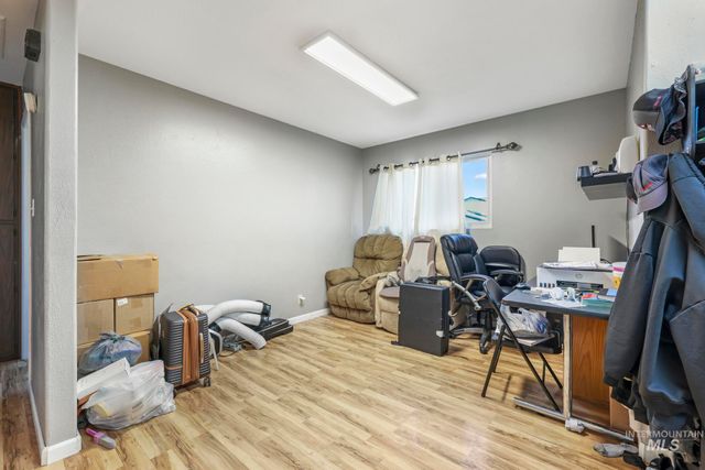 833 Madrona St N, Twin Falls, ID 83301