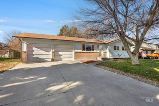 833 Madrona St N, Twin Falls, ID 83301