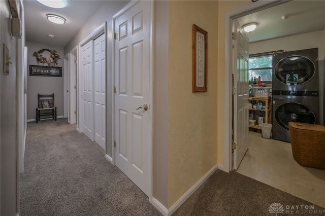 2693 Ehrhart Drive, Springfield, OH 45502