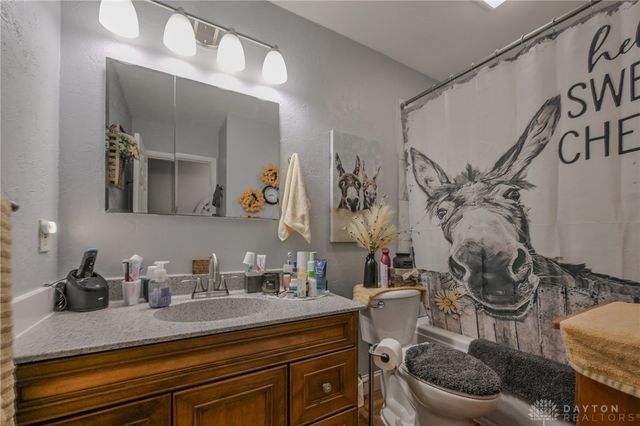 2693 Ehrhart Drive, Springfield, OH 45502