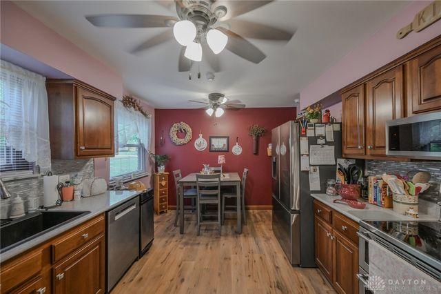 2693 Ehrhart Drive, Springfield, OH 45502