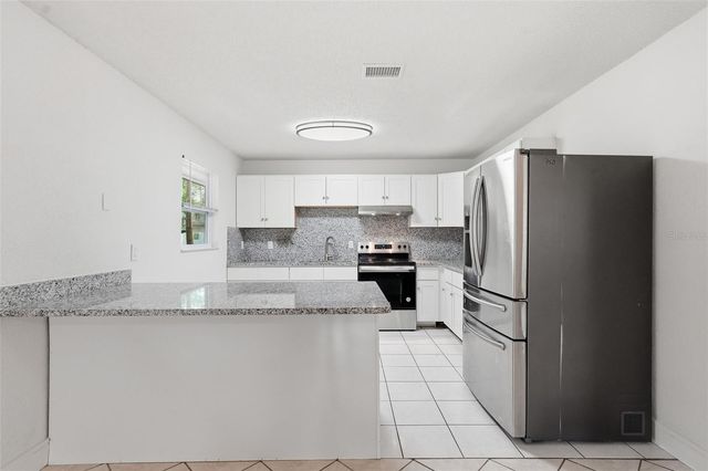 7133 PINEWOOD DR, New Port Richey, FL 34652