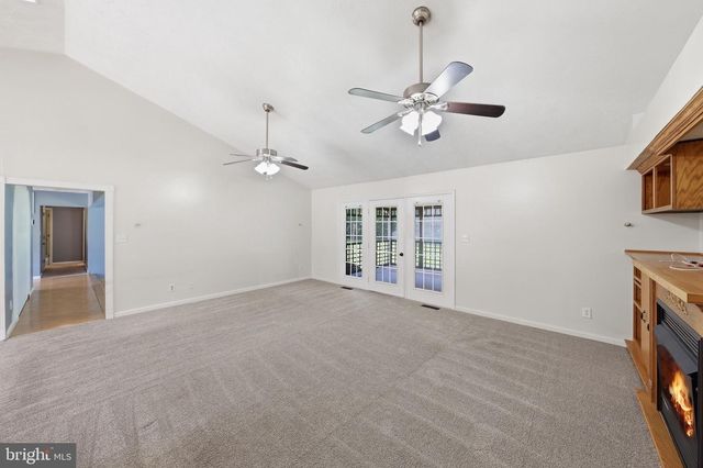 21 TRAVELLER CIRCLE, Montross, VA 22520