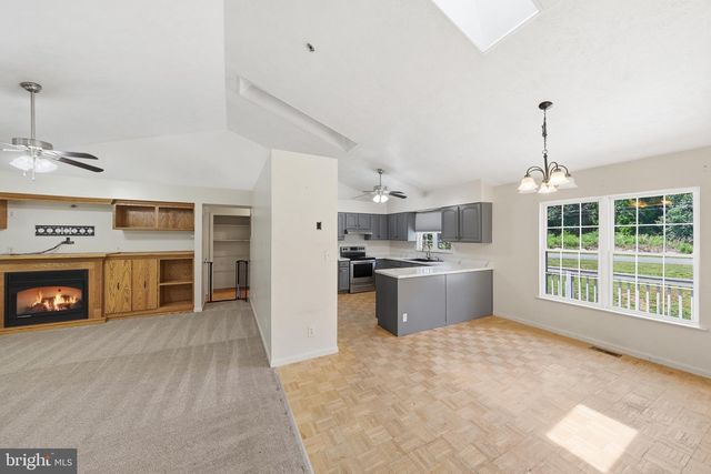 21 TRAVELLER CIRCLE, Montross, VA 22520