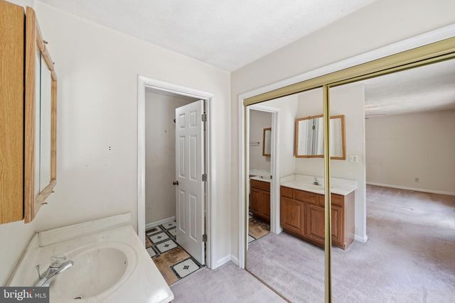 21 TRAVELLER CIRCLE, Montross, VA 22520