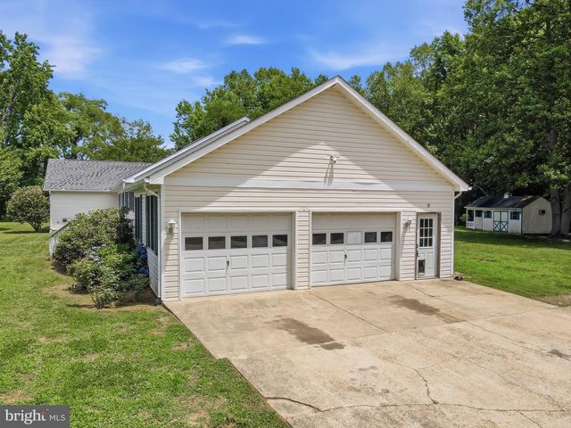21 TRAVELLER CIRCLE, Montross, VA 22520