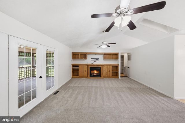 21 TRAVELLER CIRCLE, Montross, VA 22520