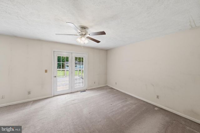 21 TRAVELLER CIRCLE, Montross, VA 22520