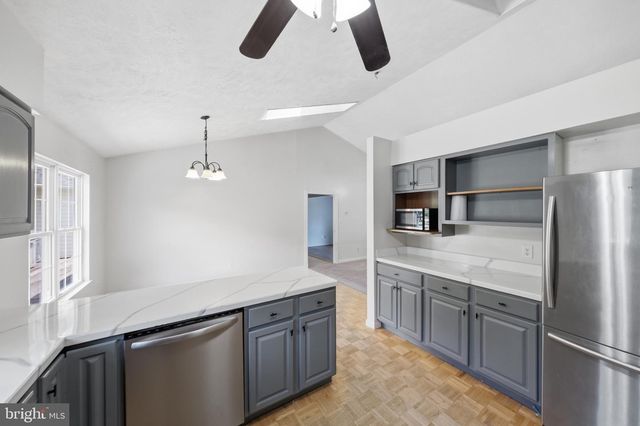 21 TRAVELLER CIRCLE, Montross, VA 22520