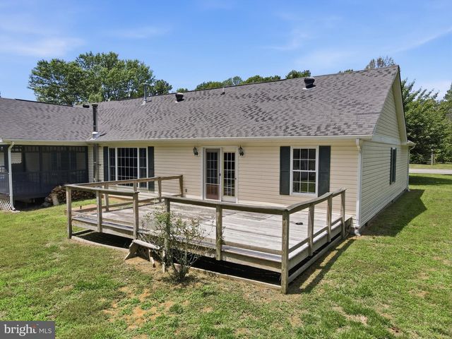 21 TRAVELLER CIRCLE, Montross, VA 22520