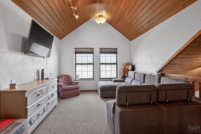 601 County Rd 620, Gardner, CO 81040