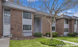 4106 North Norway Street SE, Kentwood, MI 49546