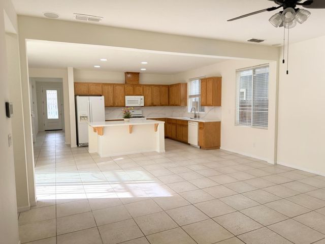 1463 Estrella Way, Turlock, CA 95382