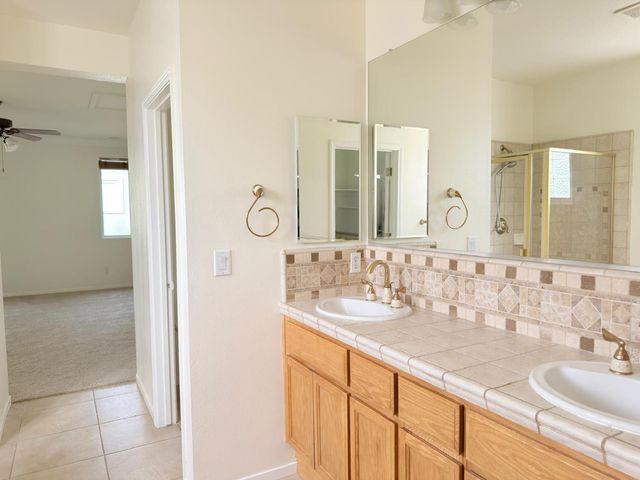 1463 Estrella Way, Turlock, CA 95382