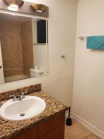 1300 Moffett St 109, Hallandale Beach, FL 33009