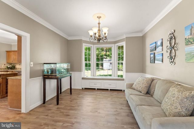 389 CLAGETT ST SW, Leesburg, VA 20175