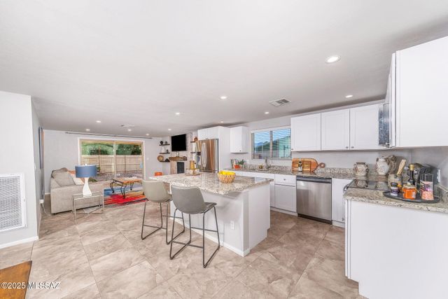 525 N Bonanza Avenue, Tucson, AZ 85748