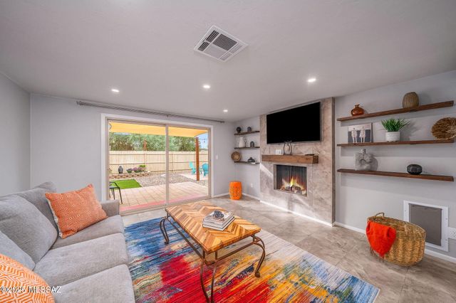 525 N Bonanza Avenue, Tucson, AZ 85748