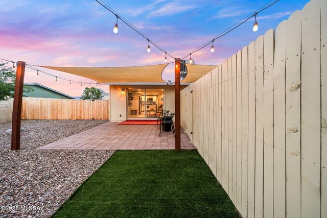 525 N Bonanza Avenue, Tucson, AZ 85748