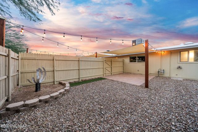 525 N Bonanza Avenue, Tucson, AZ 85748