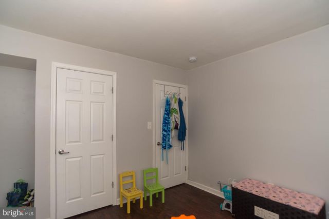 70 HUCKLEBERRY LN, Levittown, PA 19055