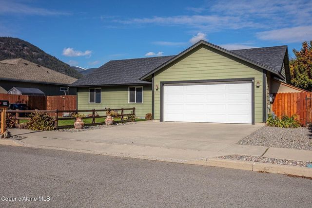 3119 Spring Creek Way, Sandpoint, ID 83864