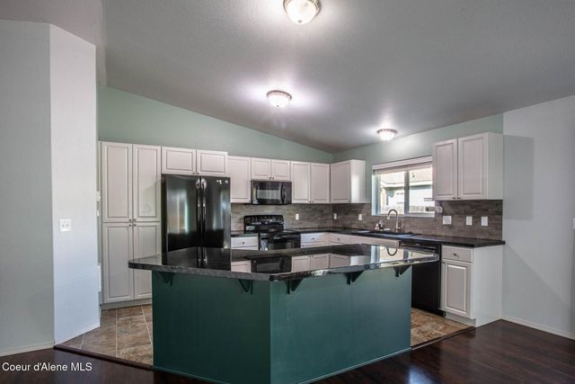 3119 Spring Creek Way, Sandpoint, ID 83864