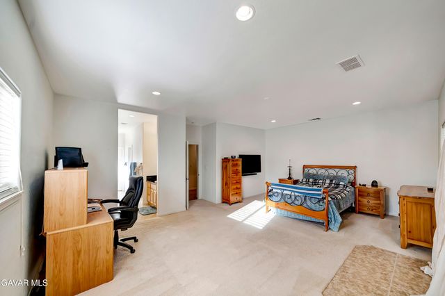 7306 W Avenue A 8, Lancaster, CA 93536