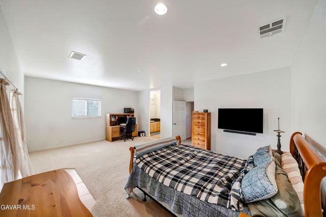 7306 W Avenue A 8, Lancaster, CA 93536