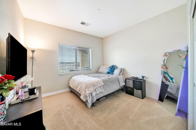 7306 W Avenue A 8, Lancaster, CA 93536