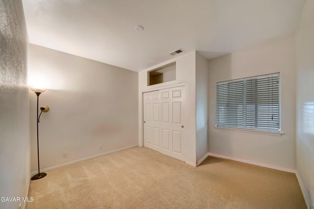 7306 W Avenue A 8, Lancaster, CA 93536