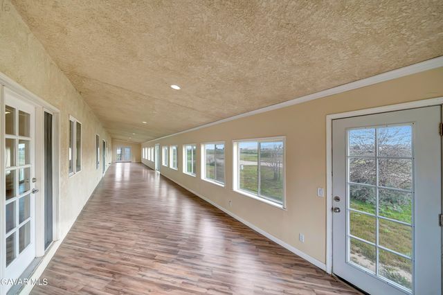 7306 W Avenue A 8, Lancaster, CA 93536